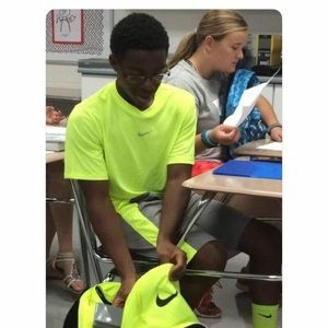 Meet your Posher, Bobby